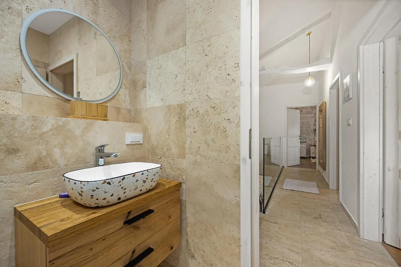 Stone House Dijana Istria Sveti Lovrec Villa Sveti Lovreč Pazenatički 0*,  Kroatien