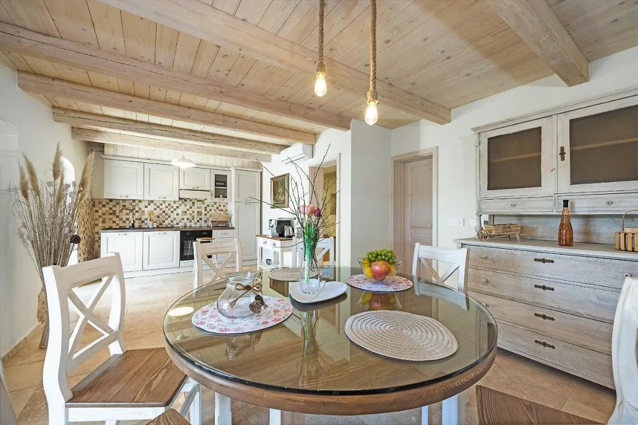 Stone House Dijana Istria Sveti Lovrec Villa Sveti Lovreč Pazenatički