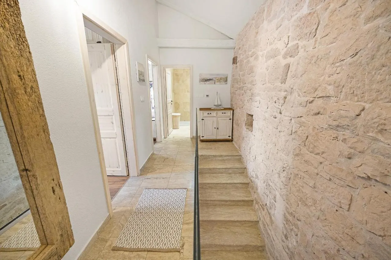 Semesterbostad Stone House Dijana Istria Sveti Lovrec Villa Sveti Lovreč Pazenatički Kroatien
